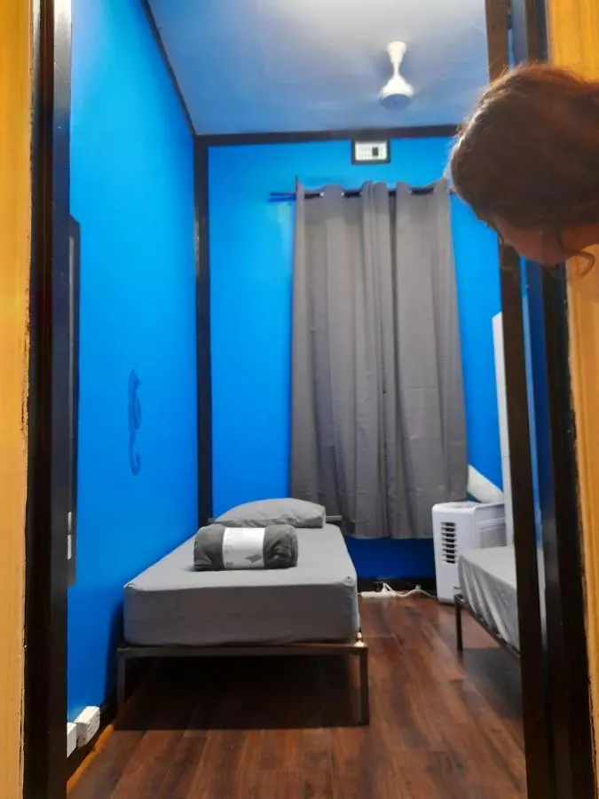 Ozi Inn Backpackers - Perth -