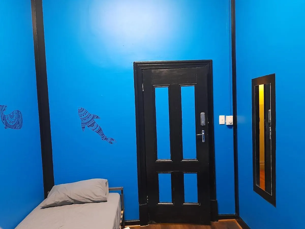 Ozi Inn Backpackers - Perth -