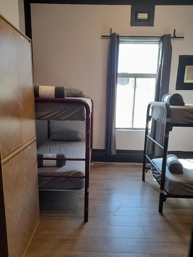 Hostel Ozi Inn Backpackers - Perth -
