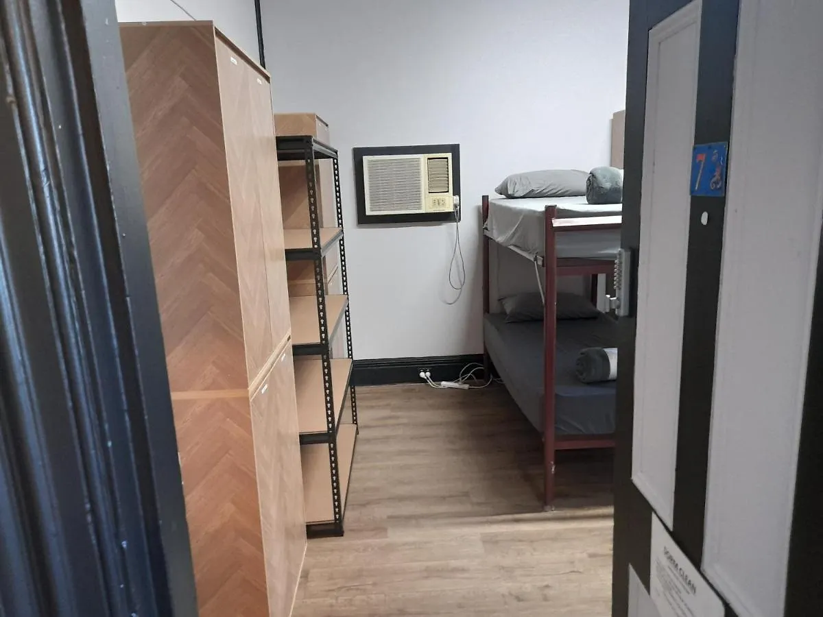 Ozi Inn Backpackers - Perth - Hostel