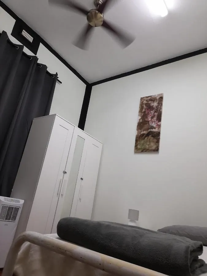 Hostel Ozi Inn Backpackers - Perth -