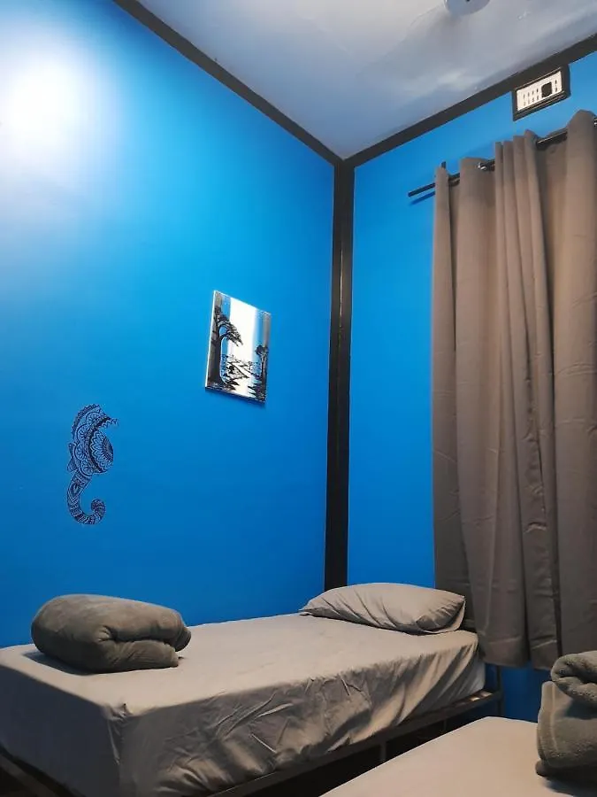Ozi Inn Backpackers - Perth - 0*,  Australia